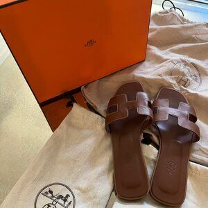 Authentic Hermes Oran leather Sandals Size 38